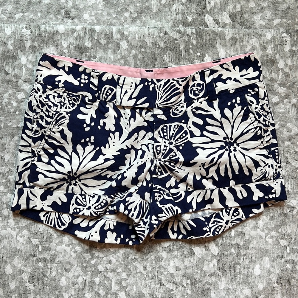 Lilly Pulitzer Barclay short size 2